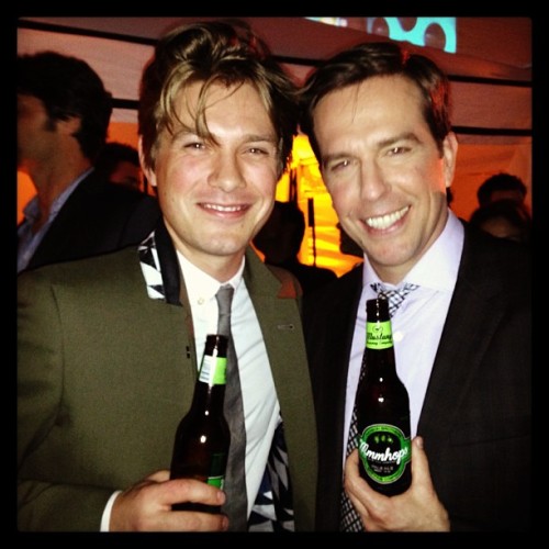 taylorhanson: Enjoying the first run of @mmmhopsbeer with the one and only @edhelms , at @thehangove