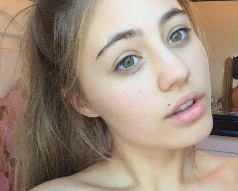 averagejoe74:    LIA MARIE JOHNSON LEAKED NUDE PICTURES Here are the leaked nude