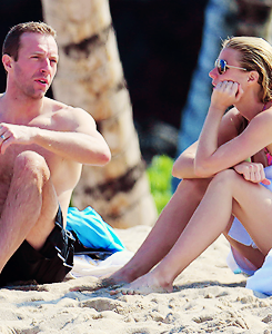 effiestrinkets:  Gwyneth Paltrow and Chris Martin, January 2014. 