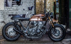 rhubarbes:  Robinson’s Speed Shop Cb750