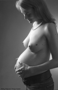 prettypreggiethings:  http://prettypreggiethings.tumblr.com/