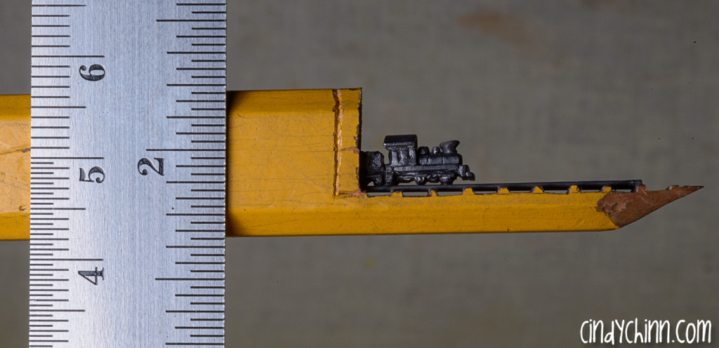 steampunktendencies:    Pencil carvings by Cindy Chinn   