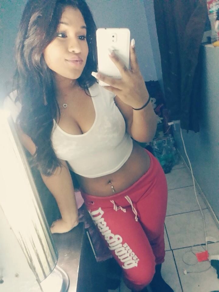 sanchez85j:  Raquel :) She’s never shy ;)