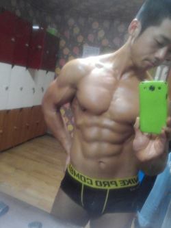 Asian Muscle Fetish