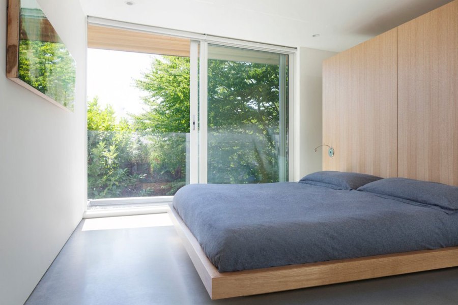 nonconcept:  Findlay Residence, located in the North Vancouver, Canada by Splyce