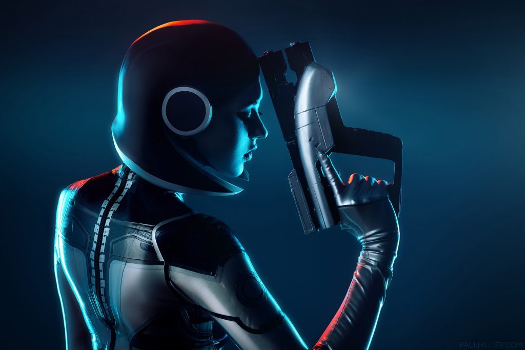 itsmissvalkyrie:  kinkygoethe:  Wonderful latex cosplay, EDI from Mass Effect  By