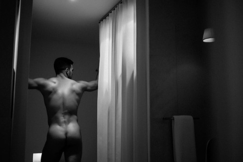 RESERVATIONS : PADDY O'BRIAN a photo series on the last place we can be anonymous. the hotel room. this series focuses on legendary provocateur, Paddy O'Brian, in the St. Martin’s Lane Hotel, London, England. photographed by landis smithers