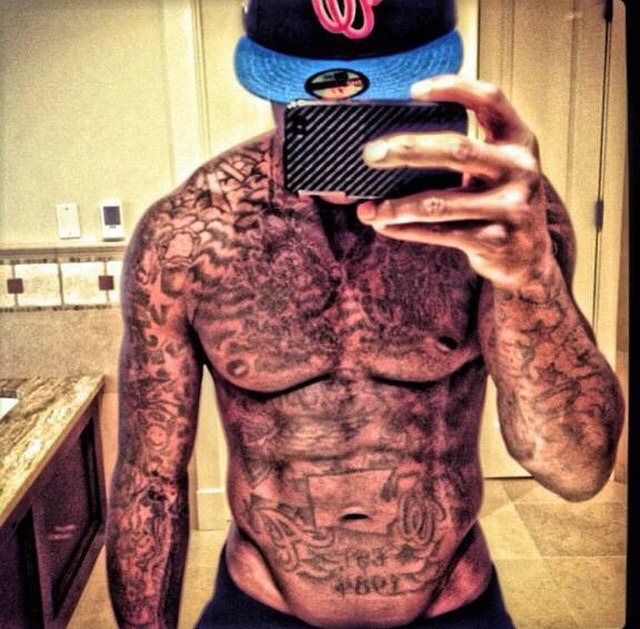 supremebait:  Nate Robinson Appreciation Day 🙌🏾.  Yes fine as