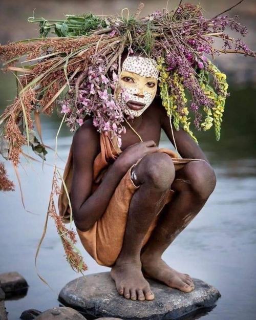 Giovanna Aryafara - Surmas (The Flowers People - Ethiopy) part #2 Nudes & Noises