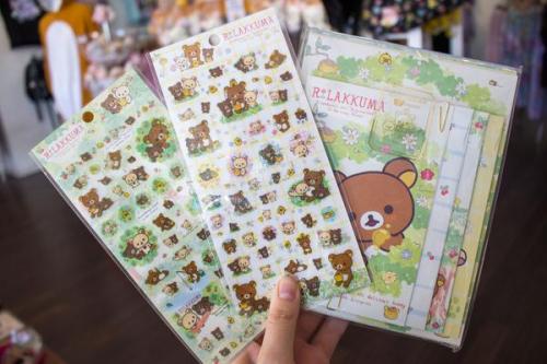 Write the cutest letters to your friends & loved ones with the Rilakkuma Honey Forest Letter Set