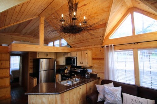 XXX tinyhousetown:  cabinsandcottage:  Cozy cabin photo