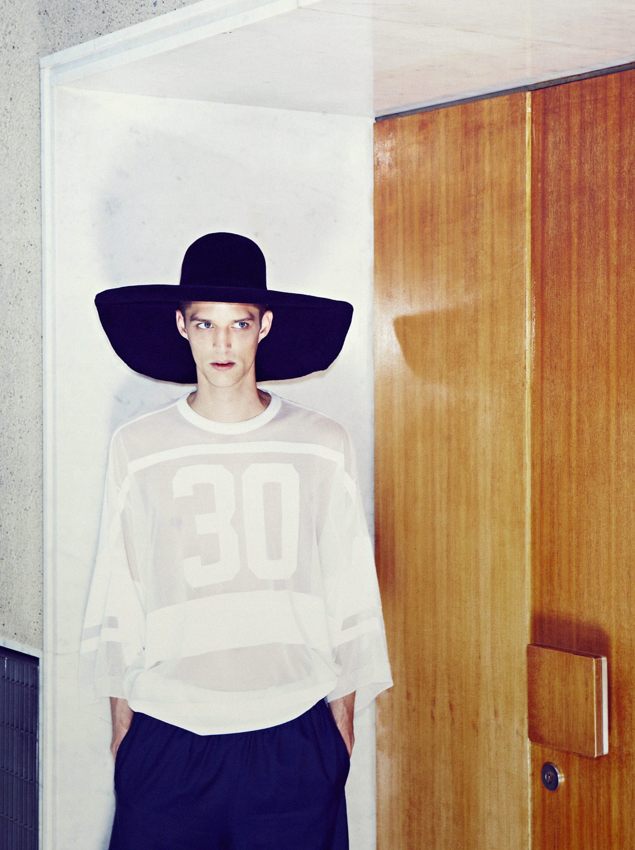 pierregorzala:  The Fashionisto #10 Spring/Summer 2014Pictures by Kris de Smedt Production