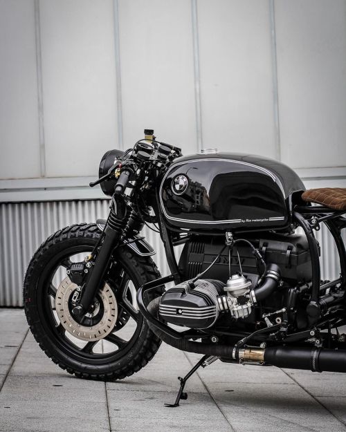 utwo:  BMW R 80 RT Custom© Roa Motorcycles