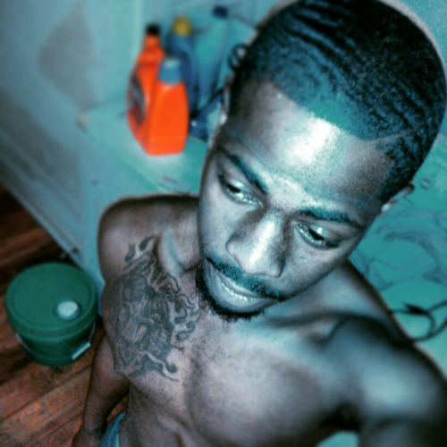 st8hoodshit:  nastylilhoodfreakz:  Baited off POF he from Atlanta on the south side  24 yrs old   🔥
