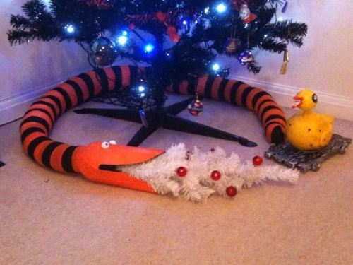 XXX horrorandhalloween:  Christmas decorating photo