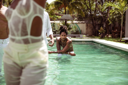 andrelperry:photographed by @andrelperry www.AndreLPerry.com/tulum www.instagram.com/perrylperry