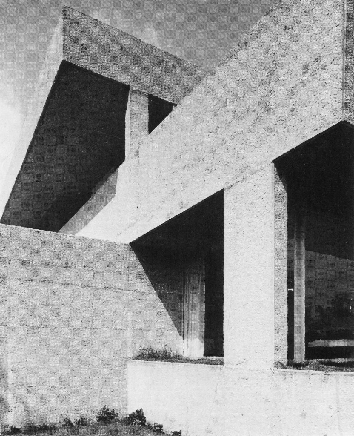 fuckyeahbrutalism:  Architect’s Residence, Mexico City, Mexico, 1969 (Abraham Zabludovsky)