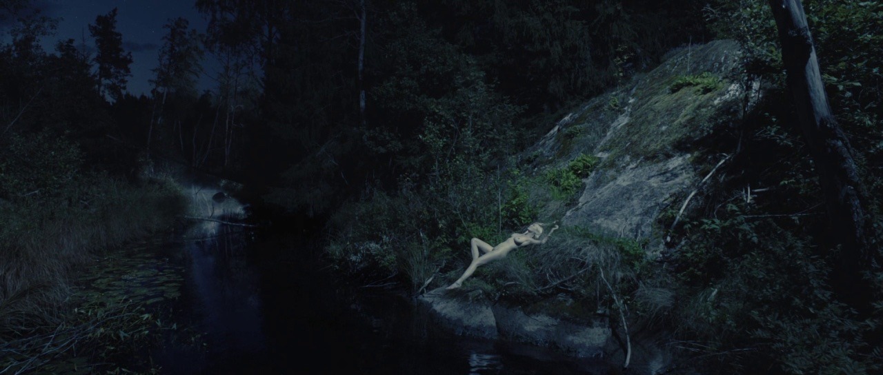 Porn Pics stressadilla:Melancholia (2011) dir. Lars