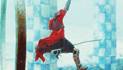 sybilltrelawneys:  HP Meme, four locations→ The Quidditch Pitch