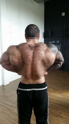Extremely Hairy Men