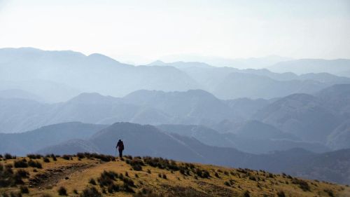 layers . #ザ山部 #mountains #mountaineering #mountainlovers #trekking #hiking #nature #naturephotograph