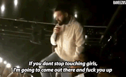 raveezus:  Drake stops sexual Harassment Assault during a Concert.