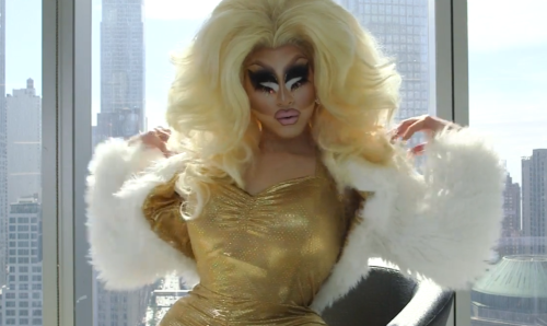 thanabutoncrack: this is probably one of my favorite trixie looks so yeah:) When I say she&rsqu