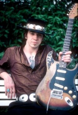 Ehrstudio:  Stevie Ray Vaughn Http://Www.pinterest.com/Ehrstudio/Stevie-Ray-Vaughn/