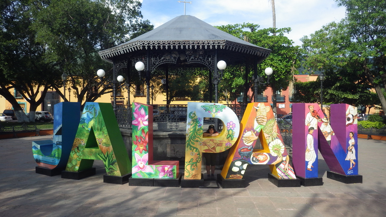 I tried my first Mexican street food here! I might... - OizoMagik