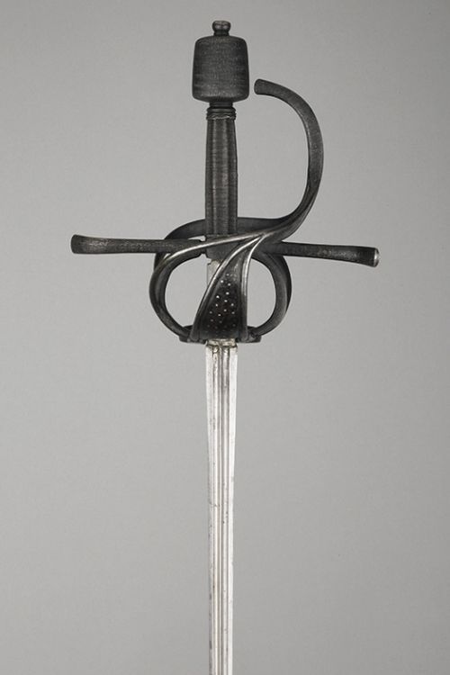 art-of-swords:  Rapier and Dagger Set Dated: circa 1620; possibly 19th century (dagger