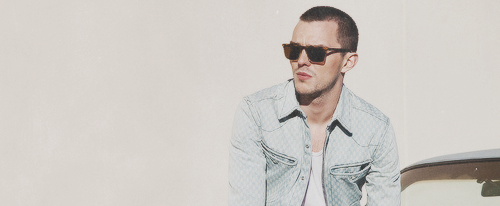 jamescookjr:  Nicholas Hoult in Flaunt Magazine   New haircut looks sexy on him *.*