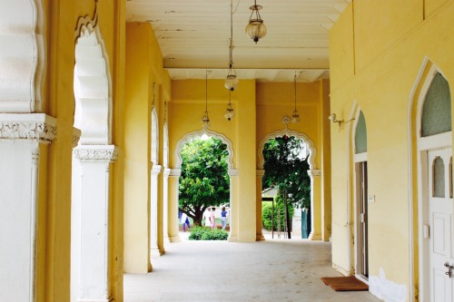 bidoon: Chowmahalla Palace (Hyderabad, India)