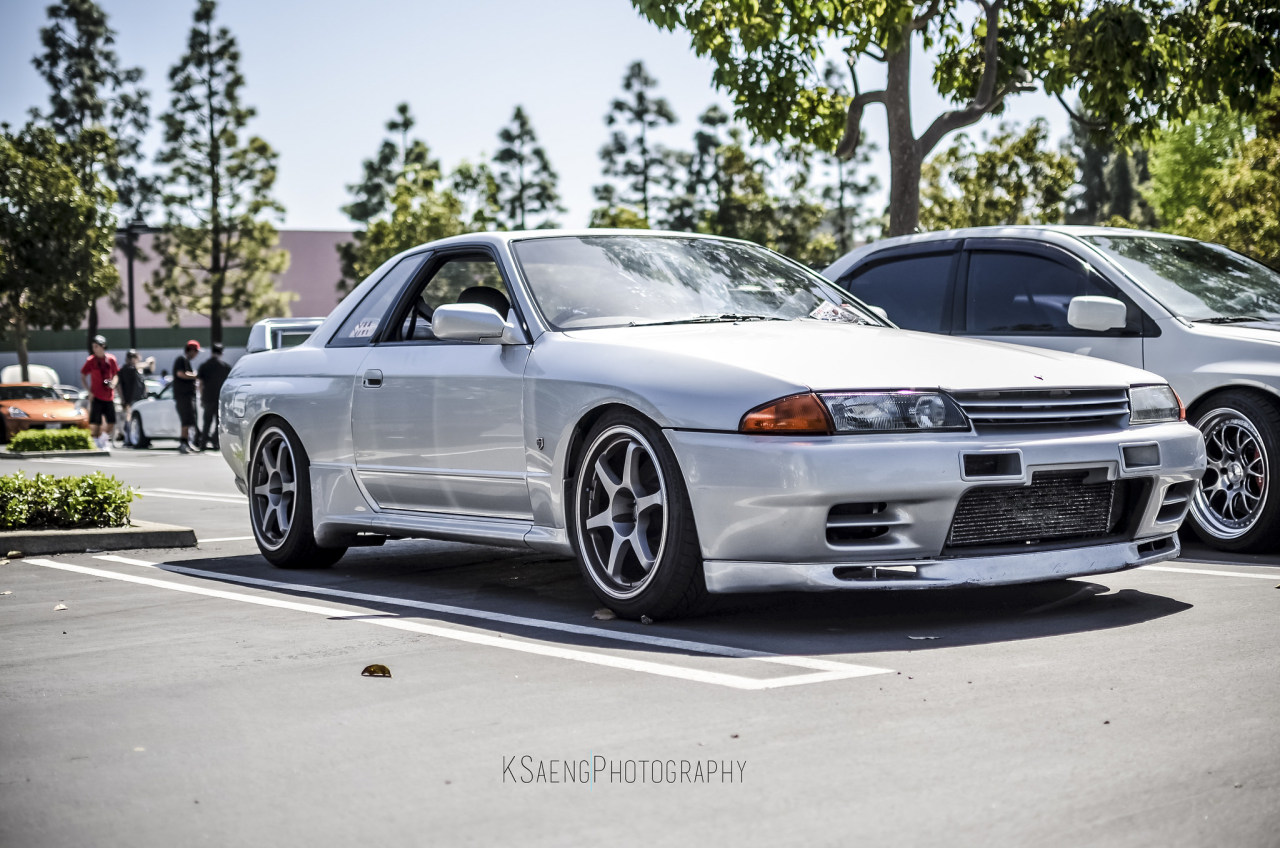 nissanmotorsport:  R32 Skyline VSpec II - 1 by Kevin Saengsourinho on flickr   
