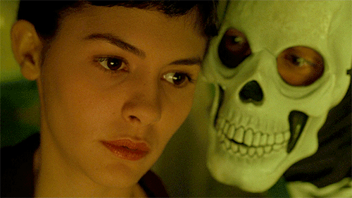 myellenficent:    “Luck is like the Tour de France. You wait, and it flashes past you. You have to catch it while you can.” Le fabuleux destin d'Amélie Poulain (2001) dir. Jean-Pierre Jeunet 
