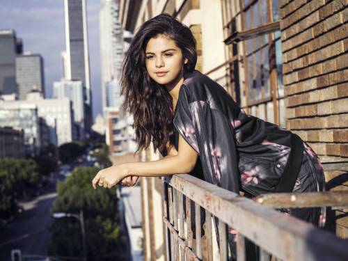 Porn photo hotcelebshd:  More of her: Selena Gomez