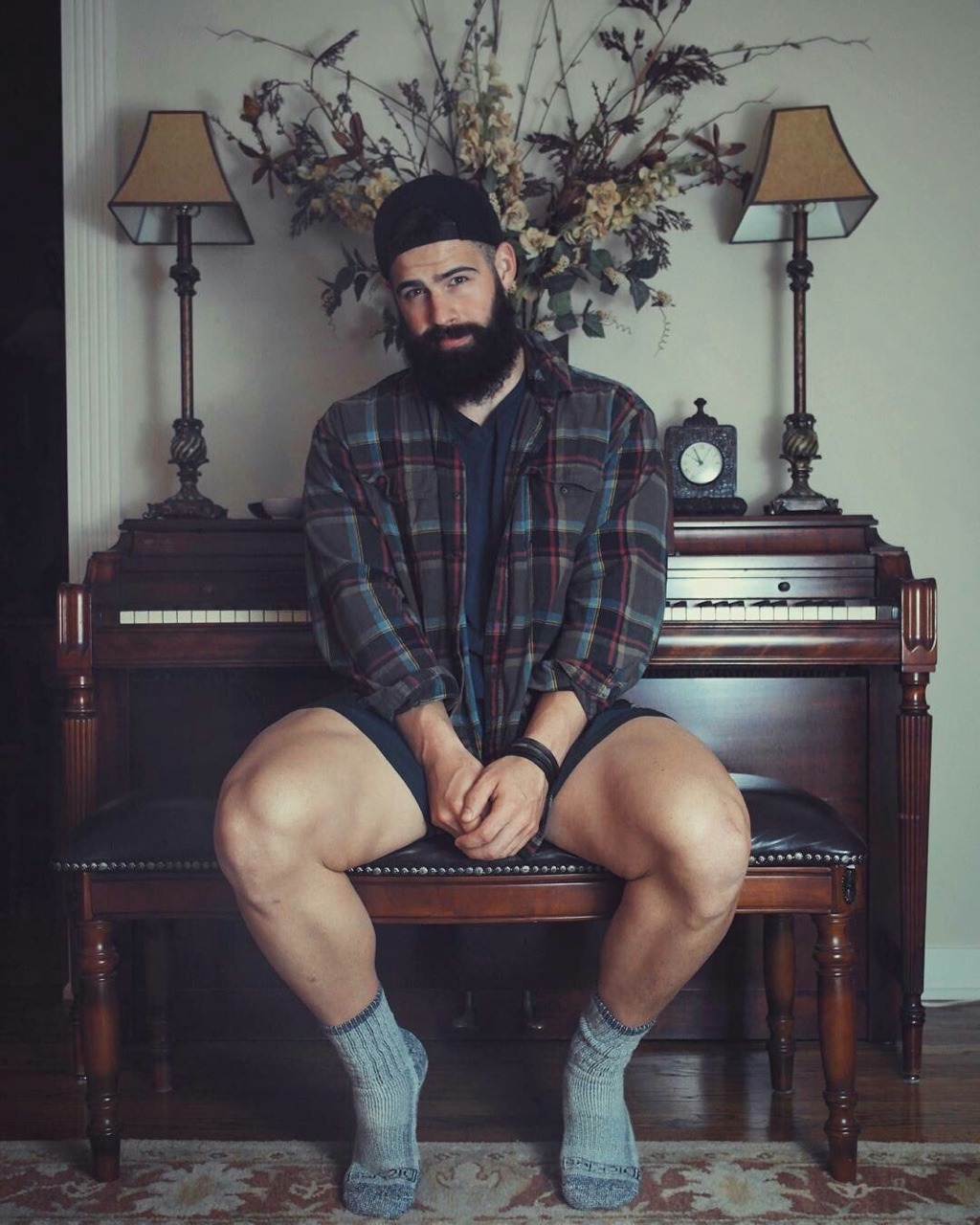 rebel-in-tartan:  Uh….hi.  Are you kidding me?!? Who are you?!? Thooose quads!!