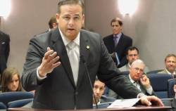 micdotcom:This lawmaker wants to make it illegal for transgender people to use the bathroom Rep. Frank Artiles. is a Miami Republican in the Florida legislature who thinks that using a restroom is a choice — especially if you’re  transgender. That’s