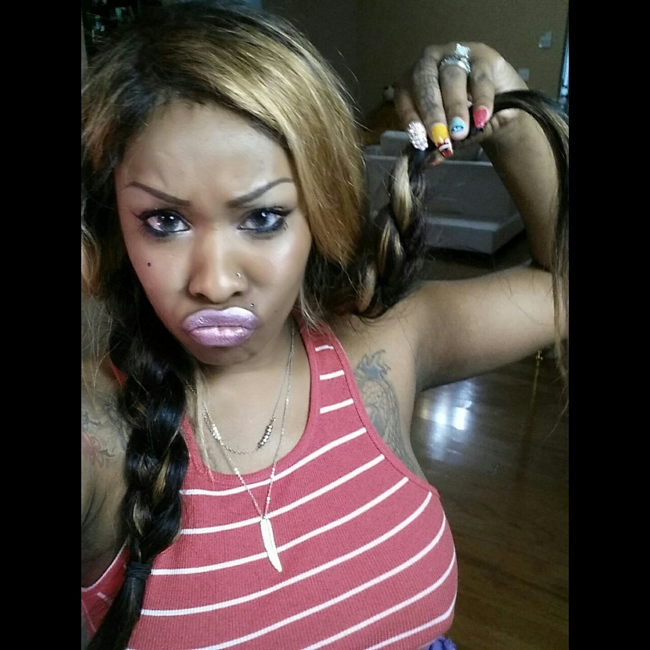 therealjamaicatreat:  More random selfies from yesterday #selfiequeen #therealjamaicatreat