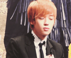 jihoonxlin:  Niel in suit &lt;3 