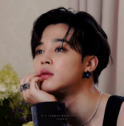 ethereal beauty thy name is jimin