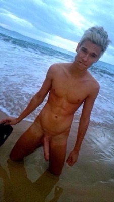 Uncutcockpictures:  Real Gay Hookups: Http://Bit.ly/1Kxaahi