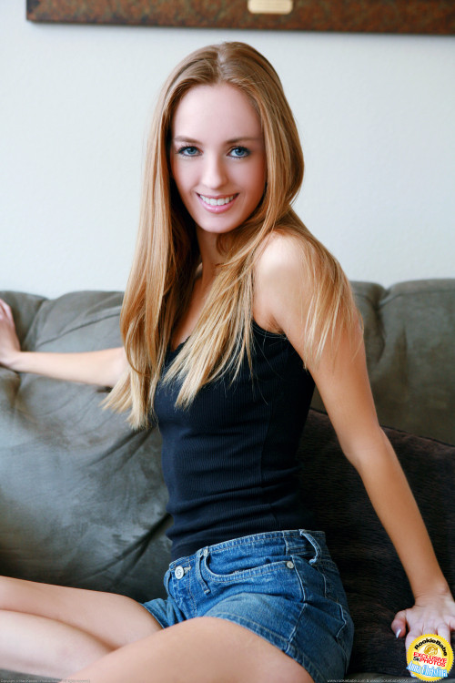 Anna ChristinaAll the girls ==> poin88.tumblr.com/archive adult photos