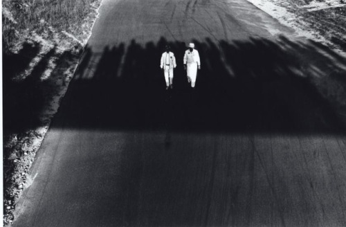 casadabiqueira: Overpass shadows, Connecticut Race Track  Burk Uzzle, 1967 
