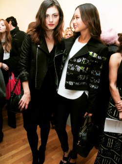 Archiveblog0101:   Jamie Chung And Phoebe Tonkin Attend The Marc Jacobs Daisy Chain