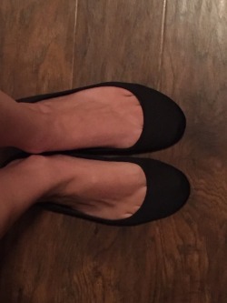 sexytoes2016:Teasing you in flats 😉