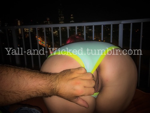 bifetpair:  yall-and-wicked:  We went up to the roof top hot tub to enjoy the Chicago skyline and ended up…  What’s up this Thursday night?