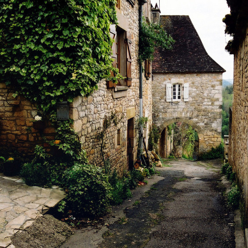 bonitavista: Dordogne, Francephoto via devin