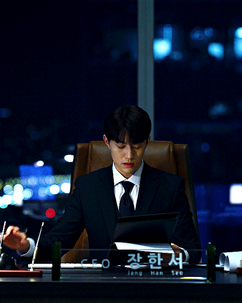 KWAK DONG YEON As Jang Han SeoVincenzo (2021) Dir. Kim Hee Won