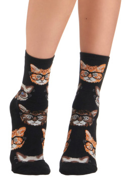 modcloth:  Shop the One Wise Kitty Socks»