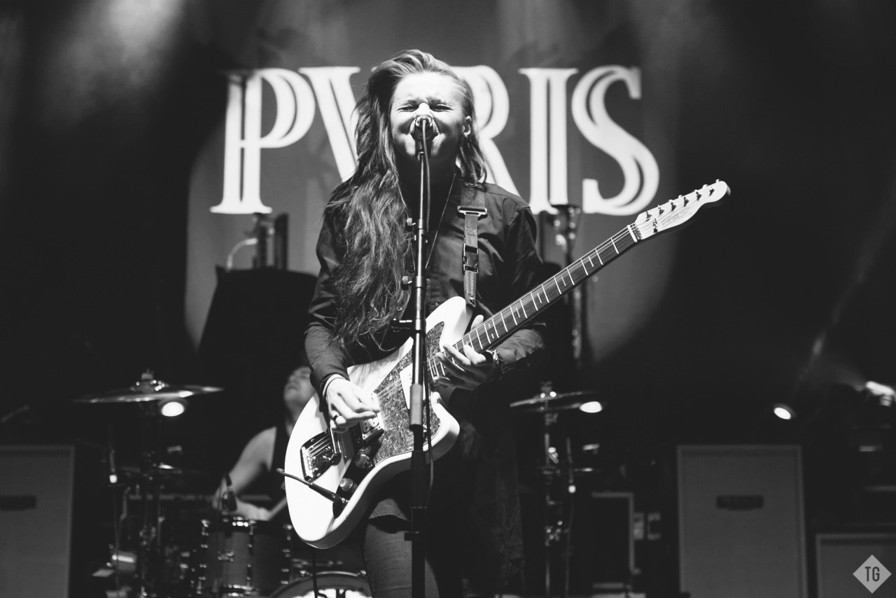 heyitstanya:  Lynn Gunn / PVRIS / Hammerstein Ballroom / NYC / February 17, 2015Follow